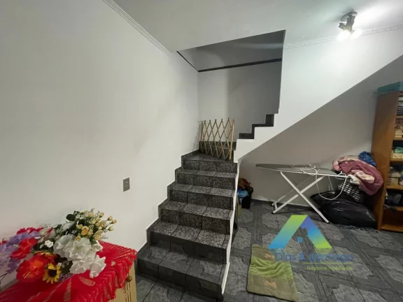 Imagem Sobrado a venda com 03 quartos e 02 vagas de garagem - Sacomã