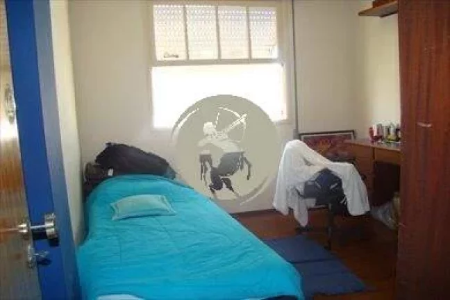 Imagem GARAGEM FECHADA
