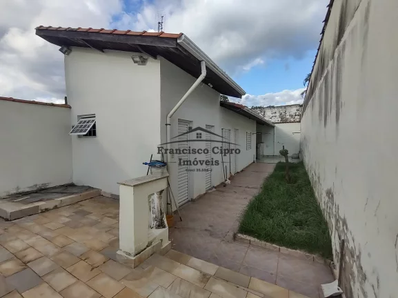 Imagem Casa à venda no bairro Pedregulho - Guaratinguetá/SP