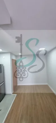 Imagem Apartamento na Vila Nova, Campinas/SP. 2 suítes sendo 1 com closet e banheiros com box blindex e armários