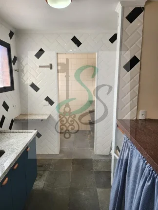 Imagem Apartamento à venda na Vila Itapura, Campinas/SP. Apartamento com 2 dormitórios com armários , cozinha americana, banheiro social com armário, despen