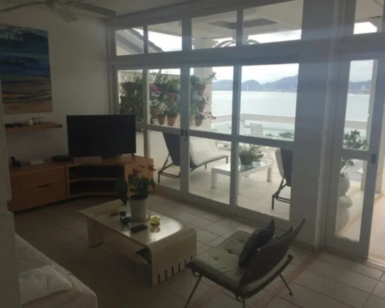 Imagem Excelente Casa no Condomínio Península!!!
