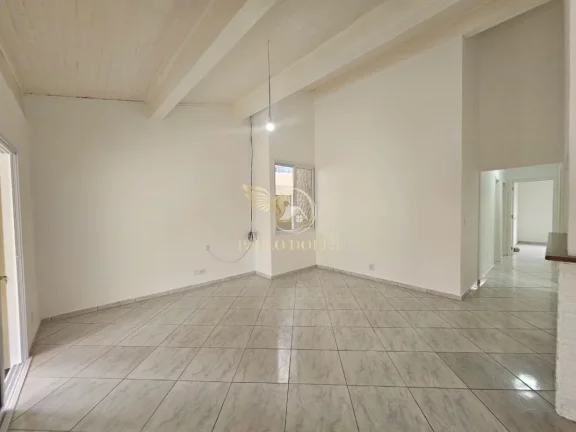 Imagem CASA REFORMADA PARA MORADIA OU FINS COMERCIALNO CENTRO DE UBATUBA-SP