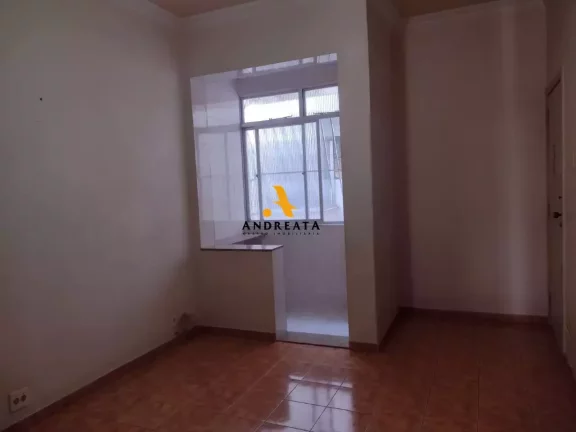 Imagem Gloria - Rua Santo Amaro - Vendo ótimo apto 2 quartos , boa cozinha - localiação privilegiada - R$390.000,00 - Agende uma visita!