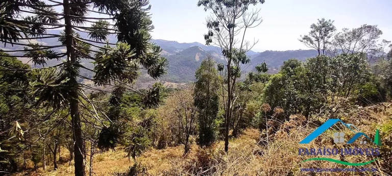 Imagem Terreno à venda no Bairro dos Venâncios, junto à Pedra do Barnabé