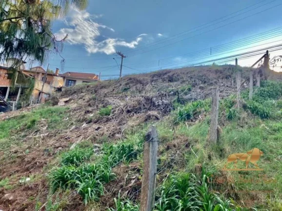 Imagem Terreno à venda, 360 m² - Jardim Marcia - Campos do Jordão/São Paulo