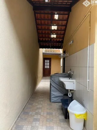 Imagem Sobrado com 2 Dormitorio(s) localizado(a) no bairro Vila Suissa em Mogi das Cruzes / Mato Grosso do Sul Ref.:4383