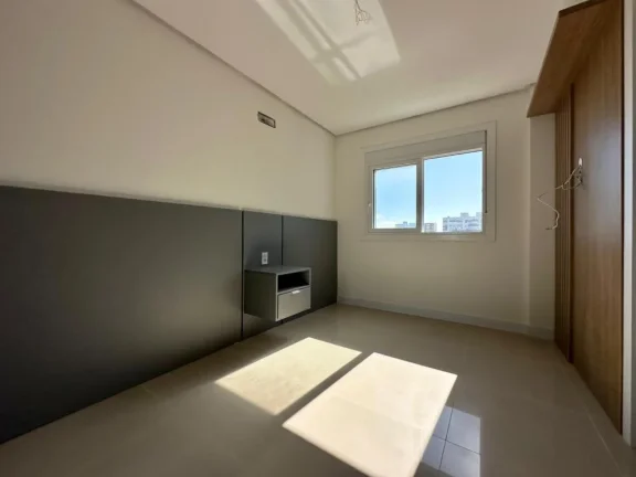Imagem Apartamento 3 Dormitórios - Bairro Centro