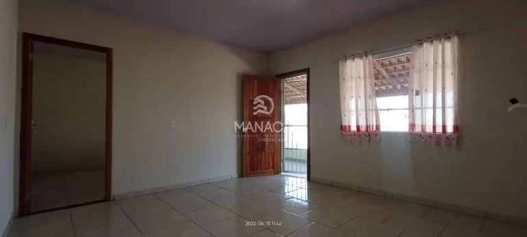 Imagem Casa com 2 Quartos a 800 Metros da Praia – Bairro Itajuba, Barra Velha/SC