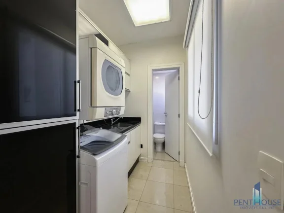 Imagem Apartamento Quadra Mar para Venda em Balneário Camboriú, CENTRO, 3 dormitórios, 2 suítes, 3 banheiros, 2 vagas