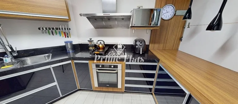 Imagem Flat disponível para locação no The Sutton House com 120m², 3 dormitórios e 2 vagas de garagem