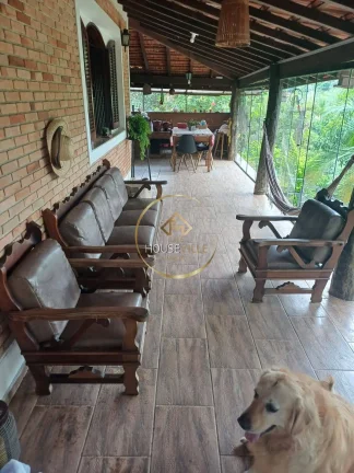Imagem Chácara 4 dormitórios, piscina, pomar, Villagio Fazendão, Sjc.