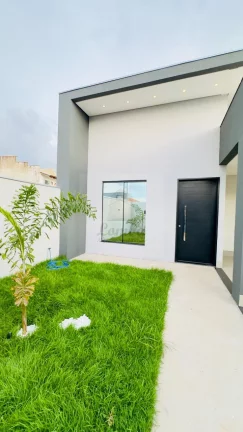 Imagem Imperdível: Casa à venda em Cuiabá-MT, bairro Jardim das Palmeiras, 3 quartos, 1 suíte, 2 salas, 3 banheiros, 2 vagas, 166m².