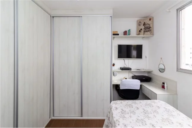 Imagem Apartamento com 3 dormitórios, 60m², com sacada - condomínio com piscina - Jaraguá/SP
