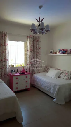 Imagem Casa de 04 quartos a venda Vila Nogueira.

Ei, você aí, que planeja uma casa ampla e térrea com a...