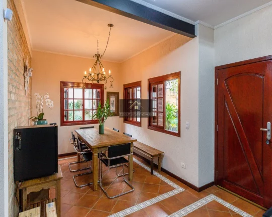 Imagem FRENTE PARA REPRESA DE GUARAPIRANGA PÉ NA ÁGUA ALTO PADRÃO SOBRADO 410,00 M CONSTRUÍDOS 3 SUÍTES 3 SALAS COZINHA AMPLA EDÍCULA 8 VAGAS ÓTIMO LOCAL
