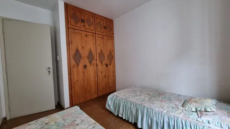 Imagem ÓTIMO APTO 1 QUADRA DA PRAIA DE PITANGUEIRAS, 2 DORMITÓROS. VISTA MAR, 1 VAGA DE GARAGEM.