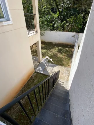 Imagem Casa em condomínio fechado com 3 suítes e 2 vagas na Granja Viana