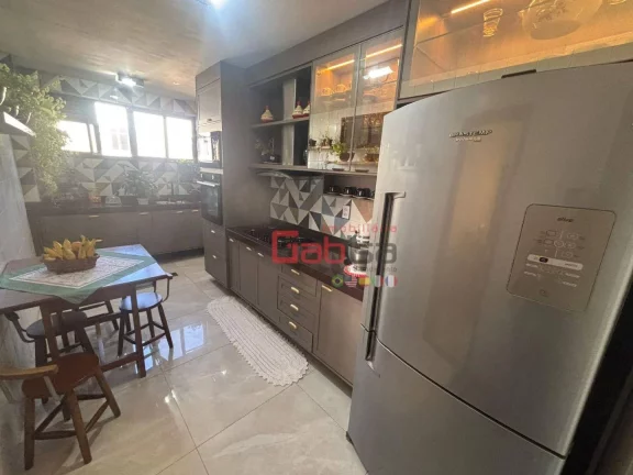 Imagem Apartamento com 3 dormitórios à venda, 120 m² por R$ 850.000,00 - Centro - Cabo Frio/RJ