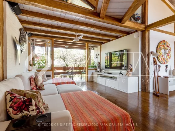 Imagem Lindíssima e aconchegante residência de campo à venda no condomínio Morada dos Pássaros em Barueri