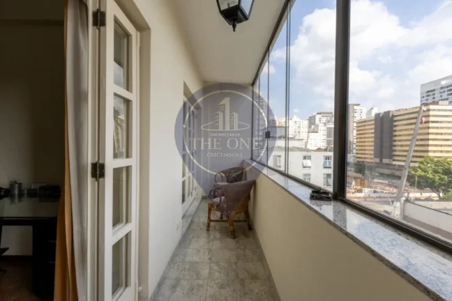 Imagem Apartamento à venda na Consolação: 2 quartos, 2 salas, 2 banheiros, 1 vaga de garagem!