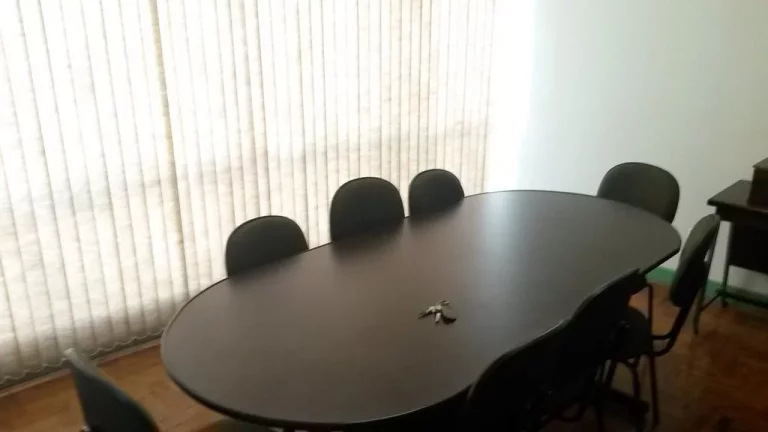 Imagem Sala Comercial na 24 de maio