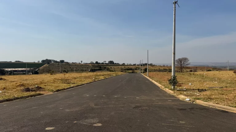 Imagem Terreno residencial para venda em Prolongamento Jardim Aeroporto I, 250m2