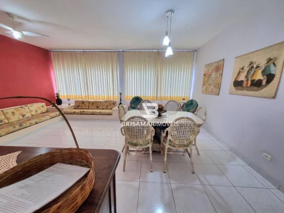 Imagem PITANGUEIRAS- UMA QUADRA DA PRAIA , LOCALIZAÇÃO ESPETACULAR , GARAGEM .