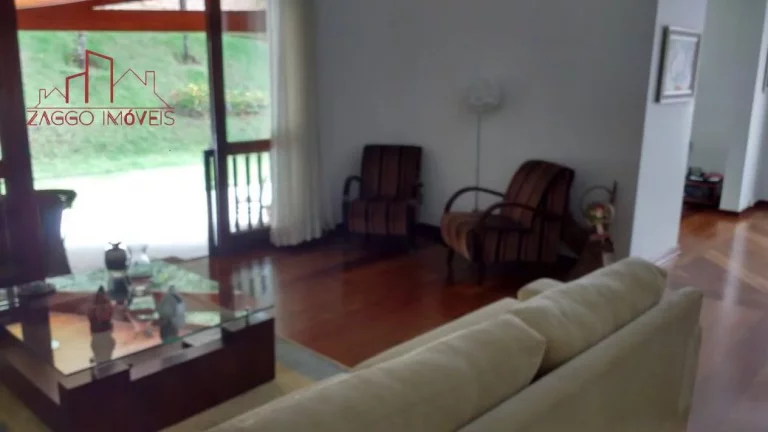 Imagem Casa em Condomínio Fechado - 310m² - 5 dormitórios
