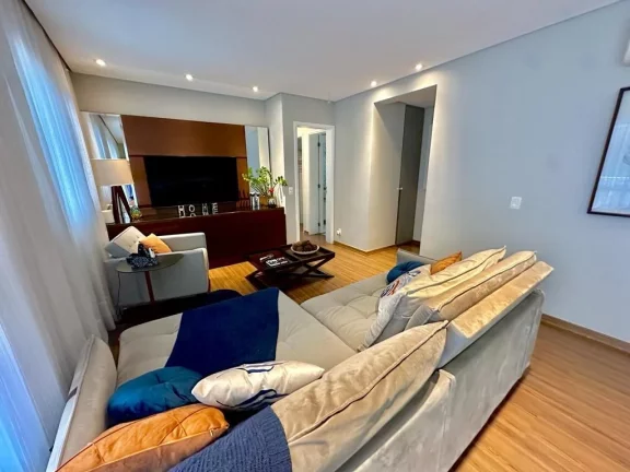 Imagem ASTÚRIAS - ALTO PADRÃO NA SEGUNDA QUADRA DA PRAIA, MARAVILHOSO APARTAMENTO COM 134 M² ÚTEIS, MAGNÍFICA ÁREA DE LAZER, 01 VAGAS DE GARAGEM NO PRÉDIO.