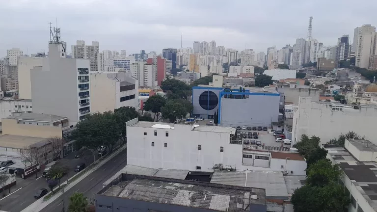 Imagem Apartamento com 1 dormitório e vaga de garagem na Bela Vista
