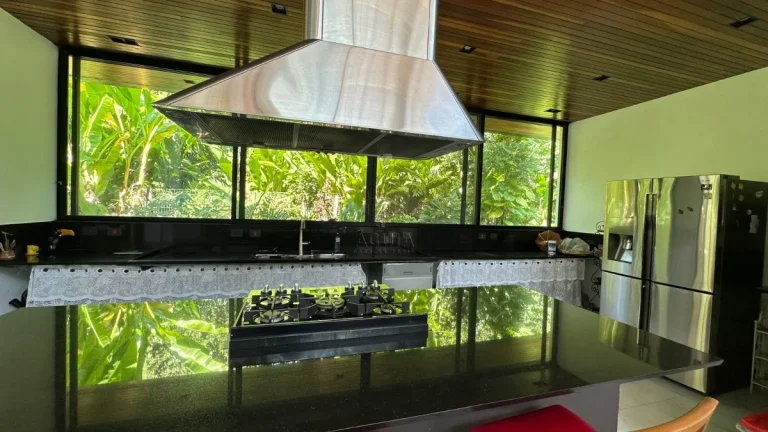 Imagem Casa em condominio de Alto Padrão em Frente Mar