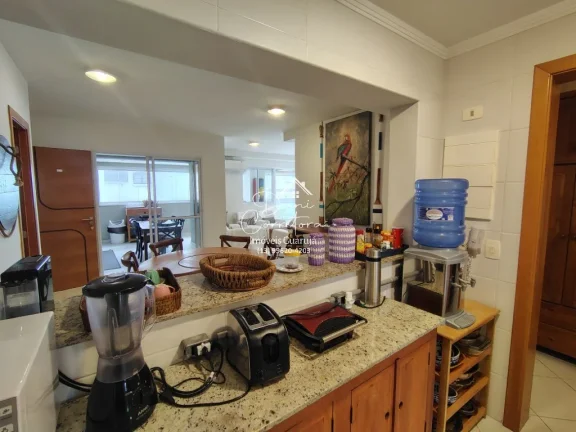 Imagem Aluguel de Apartamento Impecável na Vila Alzira, Guarujá-SP: 3 quartos, 3 suítes, 2 salas, 4 banheiros, 2 vagas, 149m².