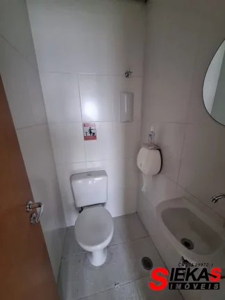 Imagem Sala comercial para locação na Penha de França, São Paulo-SP: 3 salas, 2 banheiros, 1 vaga de garagem, 65m² de área.