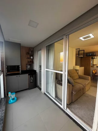 Imagem Apartamento mobiliado com 3 dormitórios sendo 1 suíte e 2 vagas no Bairro São João em Itajaí