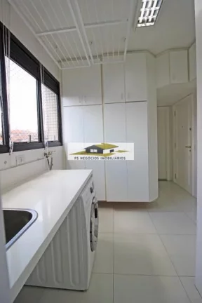 Imagem Apartamento de 210mts para venda na Aclimação