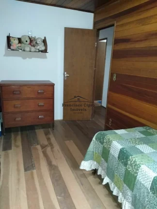 Imagem Casa à venda no bairro Santa Barbara - Guaratinguetá/SP