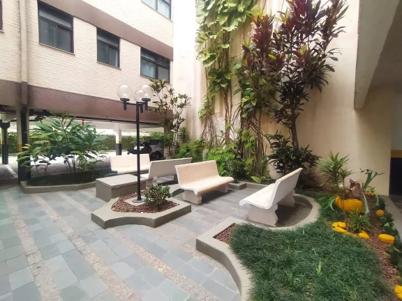 Imagem Apartamento 2 dorms, bem localizado à 300m da Praia á venda em Peruíbe