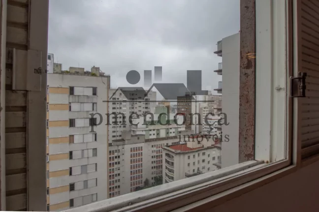 Imagem Apartamento em Higienópolis com 3 quartos (1 suíte) e 2 vagas, 210 m²