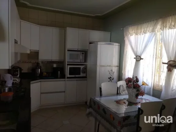 Imagem Bairro São José próximo a UFSM. Linda casa 5 dormitórios Garagem Piscina