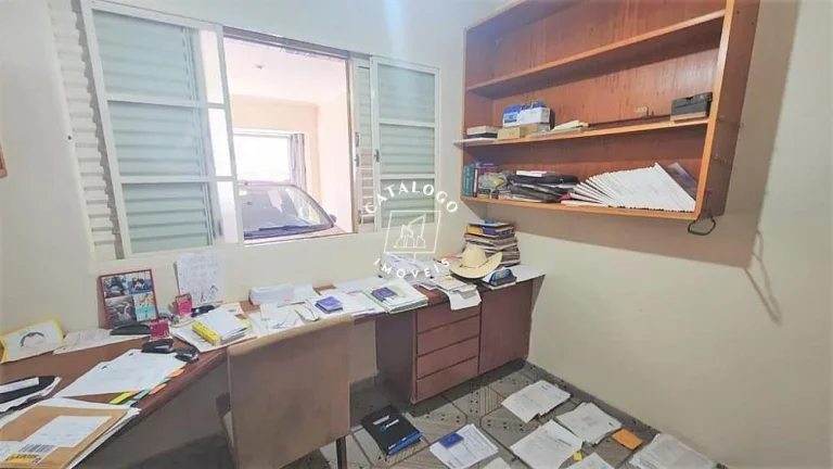 Imagem Casa a Venda no bairro Vila Tibério - Ribeirão Preto, SP