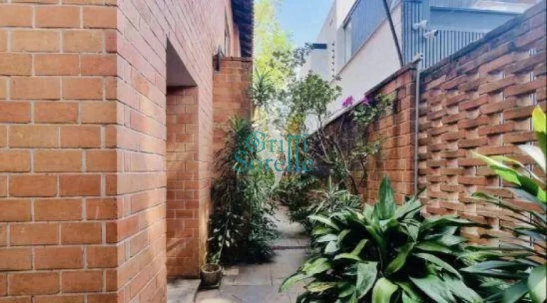 Imagem Sobrado à Venda em Jardim Paulista - São Paulo/SP.