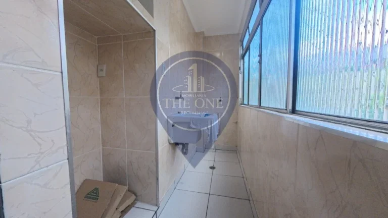 Imagem Apartamento à venda em São Paulo-SP no charmoso bairro Alto de Pinheiros: 3 quartos, 2 salas, 1 banheiro, 1 vaga, 62m².