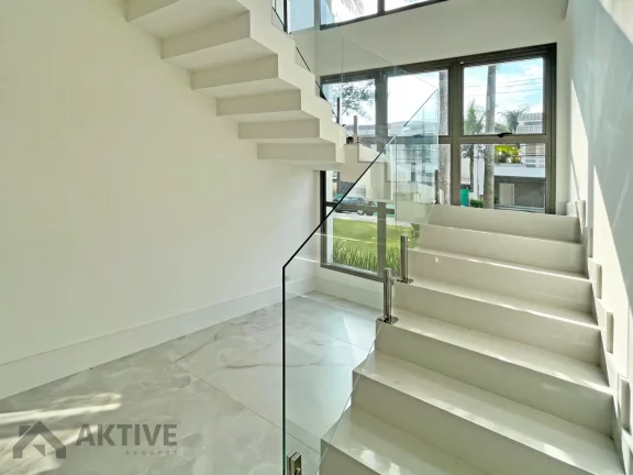 Imagem Casa de Condomínio em Alphaville - Barueri, SP