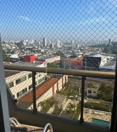 Imagem Apartamento com 178m², 4 dormitórios, sendo 2 suites, todos com armários planejados. Uma das suí...