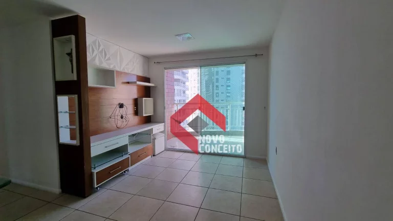 Imagem Apartamento com 3 dormitórios à venda, 75 m² por R$ 590.000 - Meireles - Fortaleza/CE
