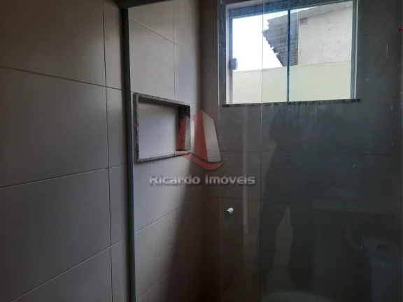 Imagem Casa Independente Linear c/ 100 m² à Venda na Vila do Peró