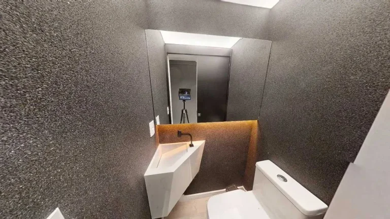 Imagem Apartamento com 2 suítes e 2 vagas de garagem - Praia Brava, Itajaí/SC