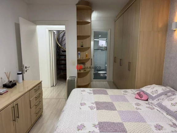 Imagem Penthouse, 2 dorm, 1 suíte e sala com sacada