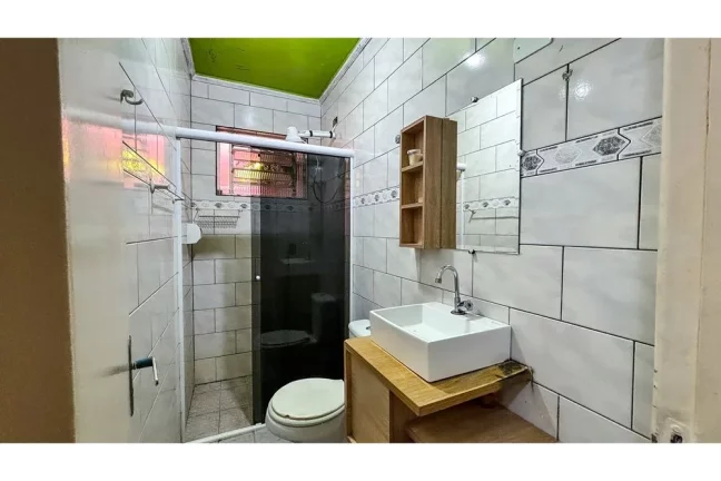 Imagem Casa a venda com 3 dormitórios em Condomínio Fechado no Jaraguá com Suíte Privativa e Área Externa Versátil